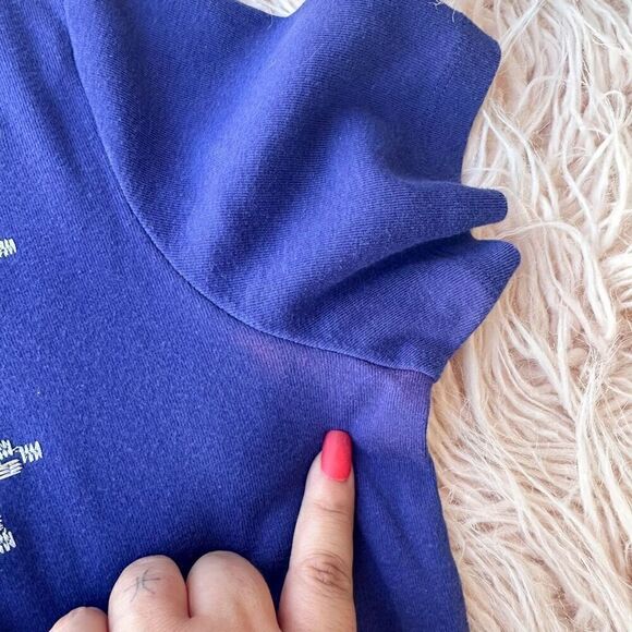 Women’s Large Blue T-shirt - Picture 5 of 6